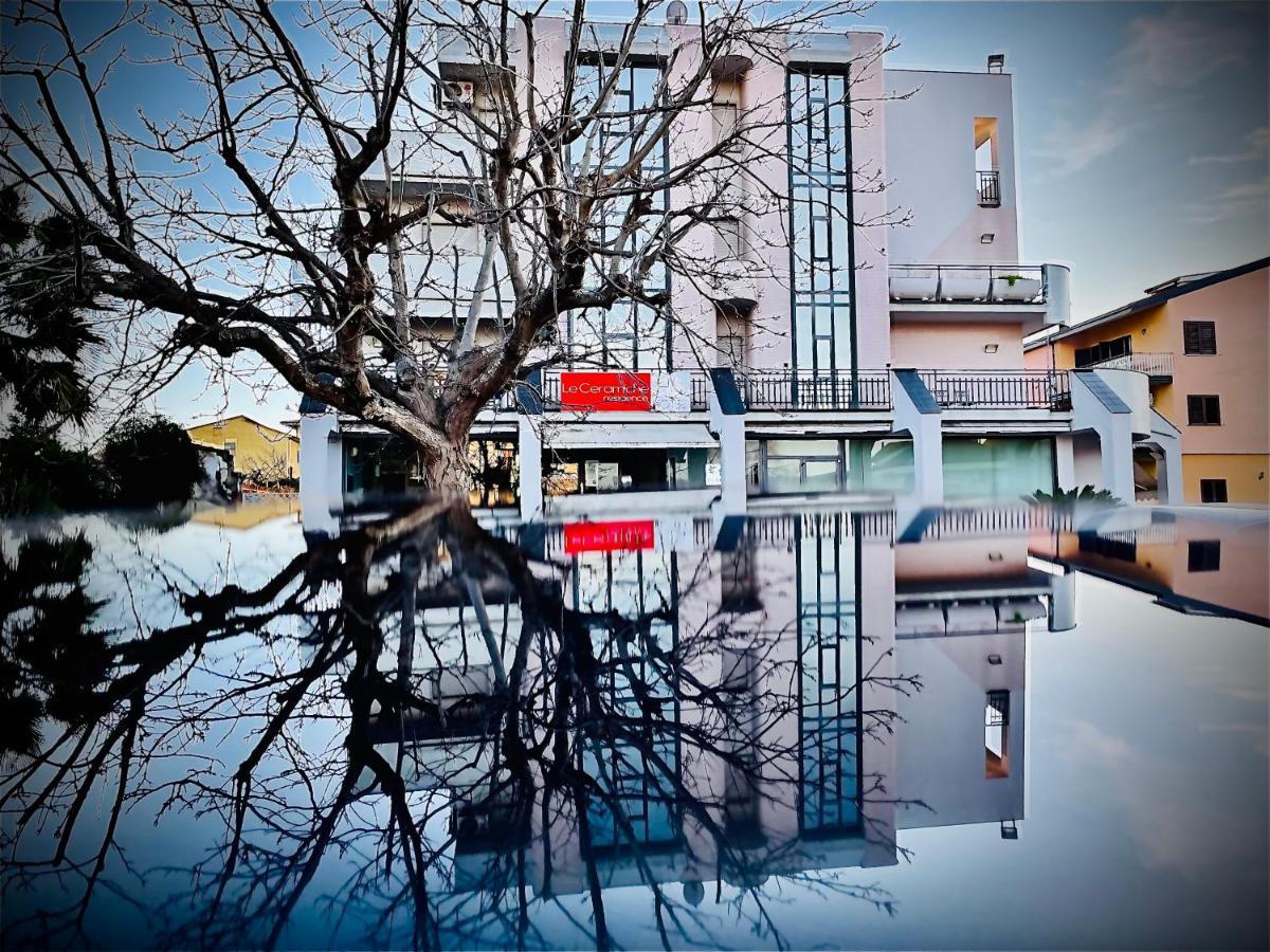 Hotel Le Ceramiche Cosenza Montalto Uffugo Esterno foto