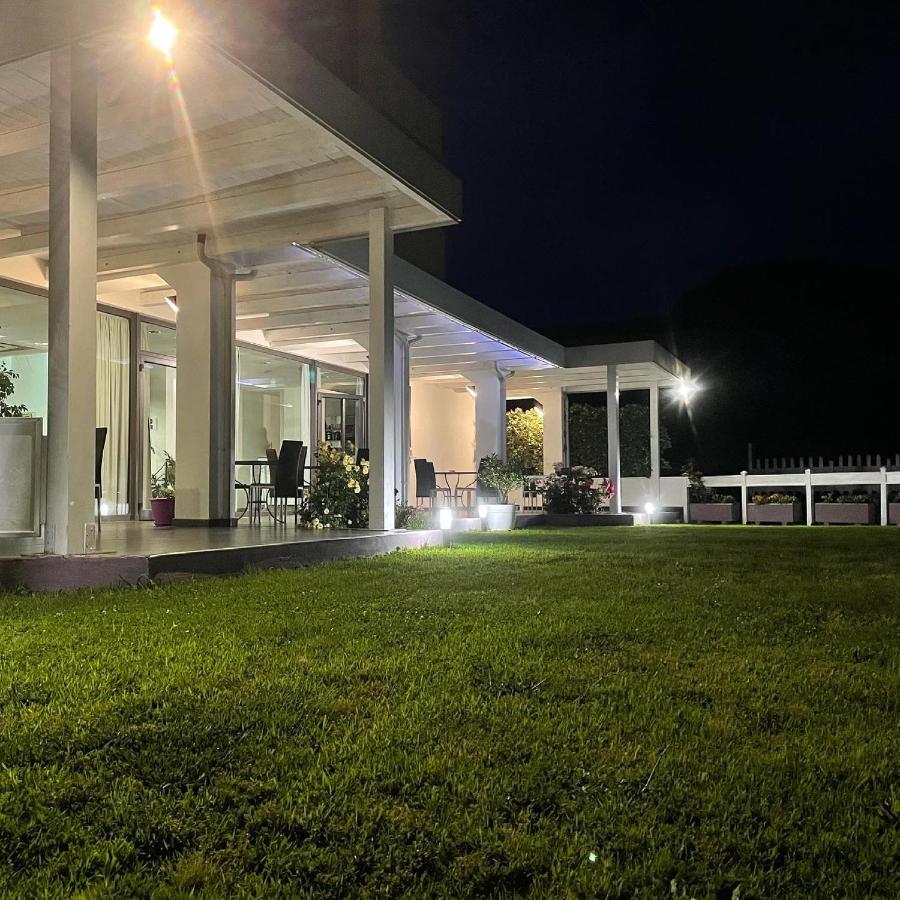 Hotel Le Ceramiche Cosenza Montalto Uffugo Esterno foto
