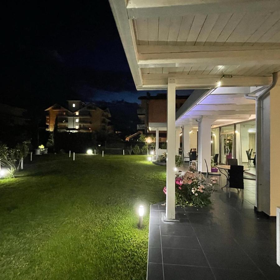 Hotel Le Ceramiche Cosenza Montalto Uffugo Esterno foto