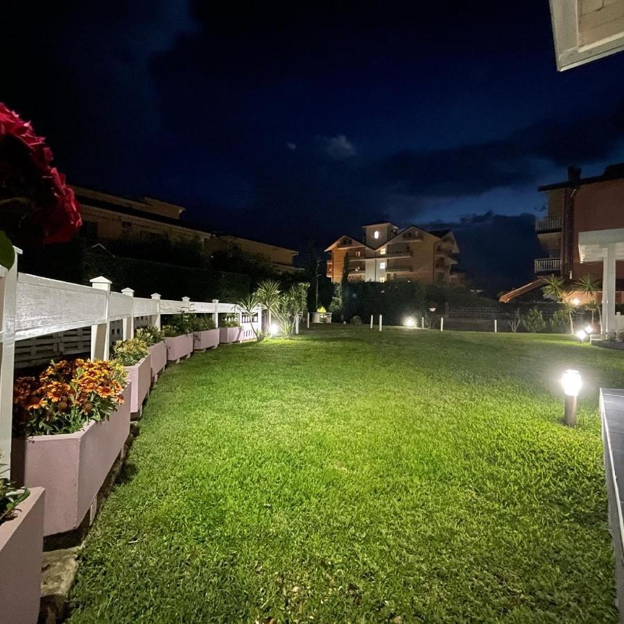 Hotel Le Ceramiche Cosenza Montalto Uffugo Esterno foto