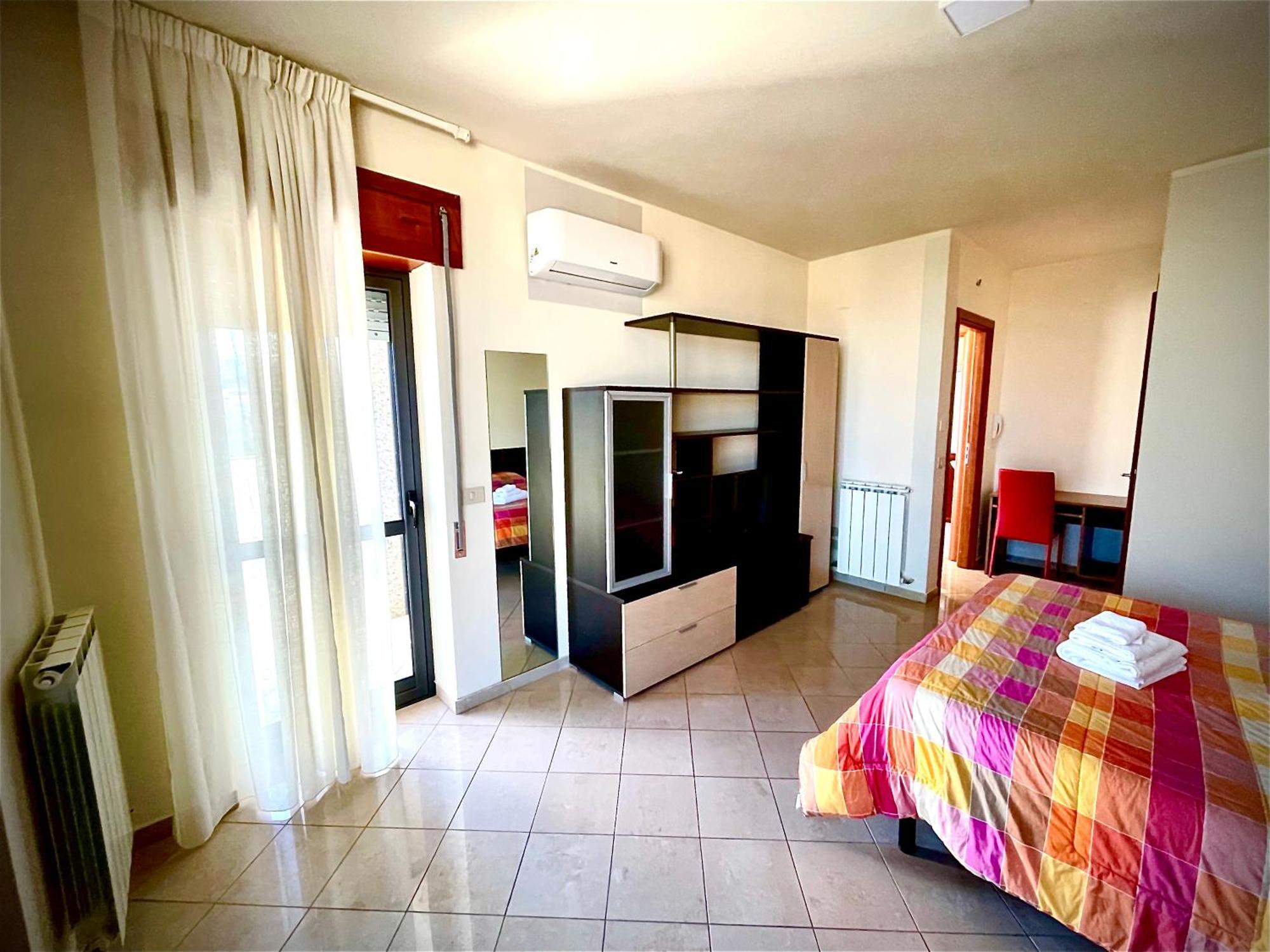 Hotel Le Ceramiche Cosenza Montalto Uffugo Esterno foto